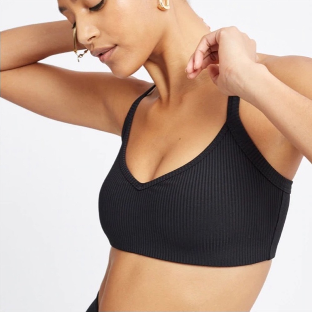 Year of Ours Black Ribbed Curved Bra Size L